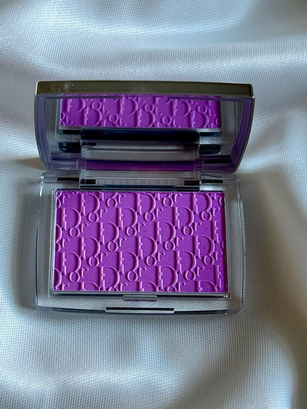 Dior Backstage Rosy Glow Blush in
Pink Lilac 063